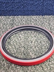 Timken 415138 Type 41 Radial Oil Seal 5.750″ Bore x 4.750″ Shaft x 0.500″ Width