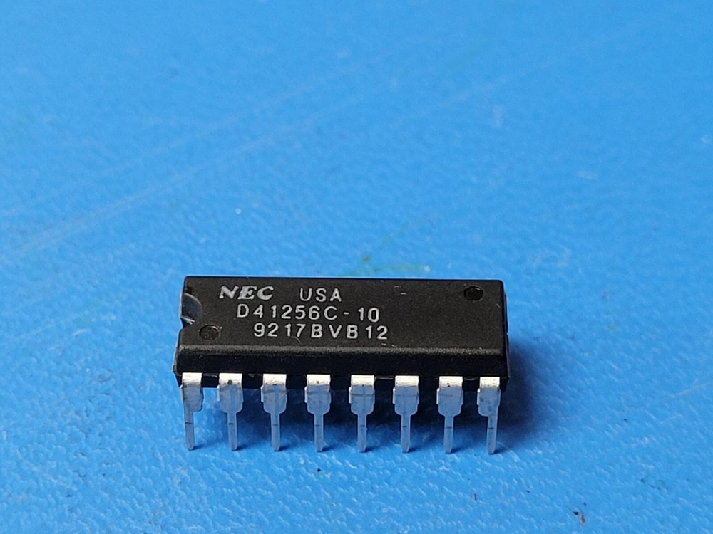 (5 PCS) UPD41256C-10 NEC Page Mode DRAM, 256KX1, 100ns, NMOS, PDIP16