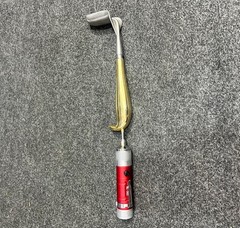 Illuminated Surgical Retractor Curved Blade Lighted Handle Red/Silver/Gold