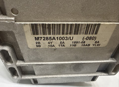 Honeywell M7285A1003 Actuator Modutrol IV Motor 120V (R8) Same As Pictures