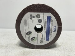 CGW Abrasives 48022 Fiber Disc 5″ Disc Dia 7/8″ Hole Aluminum Oxide (box of 25)