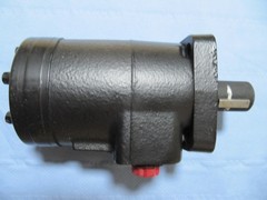 Char-Lynn 101-1002-009 / Eaton 101-1002-009 Motor 1/2″ NPTF Ports 1″ Keyed Shaft