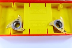 LOT 3 BOXES ( 6 PCS ) SANDVIK COROMANT 327R12-22 10005-RM 1025 CARBIDE INSERTS