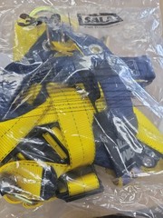 Dbi Sala 1102008 Delta Tm Full Body Harness Universal S/M/L/XL 420 Lb. New/Bag