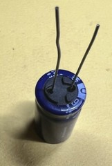 NEW QTY 5 NICHICON 47UF 160-VOLT RADIAL 85-DEG Celcius TEMP 160V 47MFD