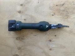 Greenlee Gator Cable Cutter Es32x W 6.0 Ah Battery No Charger Included Pre-owned