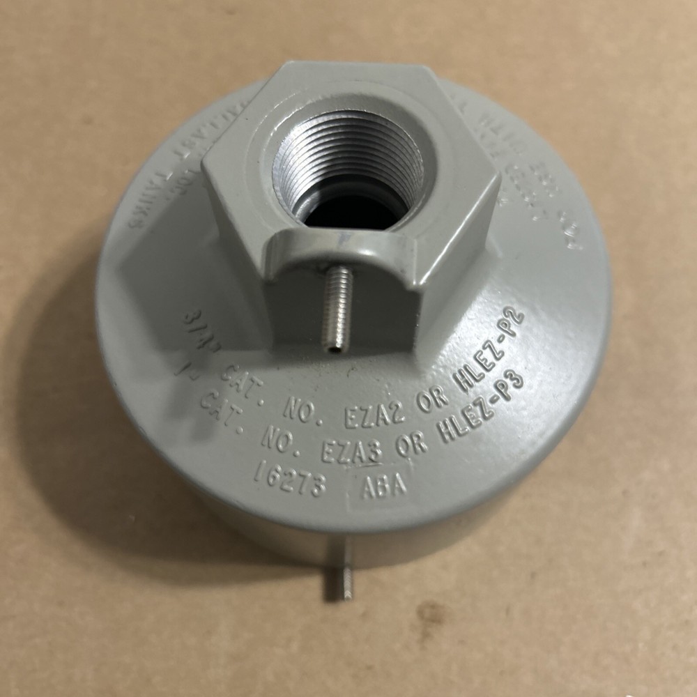 Hubbell Killark EZA2 3/4″ Pendant Mount Assembly -NIB