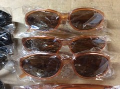 NEW ASSORTED BOX OF SUNGLASSES SUN GLASSES SET OF 12 GLASS COLORED MEDIUM LENS