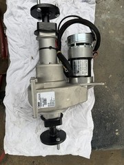ASI Drives 9933 24V DC Gear Motor 36:1 Gearbox w/ Brake 102 RPM New Open Box