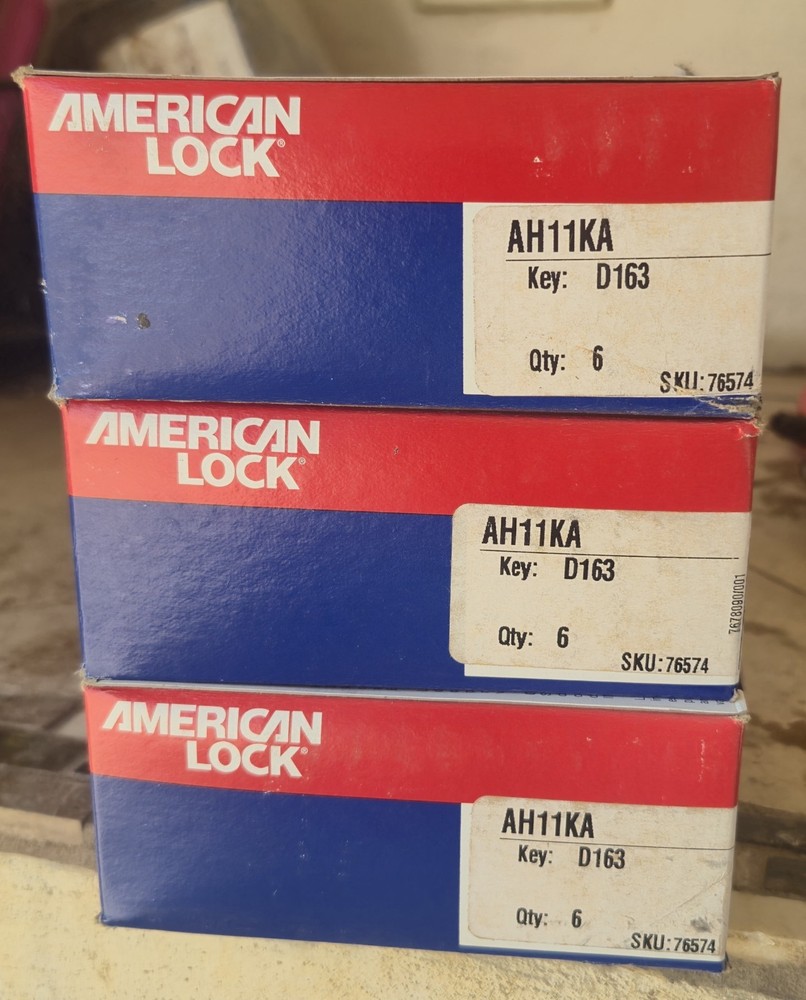 American Lock AH11 Solid Steel Padlock 2in 51mm wide 2in tall shackle Key Alike
