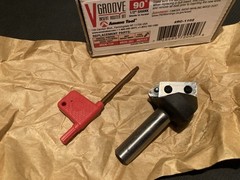 AMANA TOOL RC-1102 90° V-Groove CNC Insert Router Bit 1/2in Shank x 1-1/2in D V1