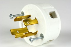 TEMCO NEMA L14-20P Male Plug 20A 125/250V Locking UL Listed for Generator