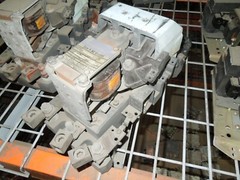 Westinghouse 455A720G01 Contactor NEMA Size 5 300A 110-120V Coil Used