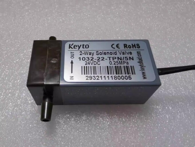 1PCS NEW FOR 1032-22-TPN/5N 24VDC 0.25MPa inkjet solenoid valve plug-in type