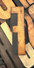 LARGE Wood Letter F Letterpress Print Type Printers Vintage Printing 7″ PATINA