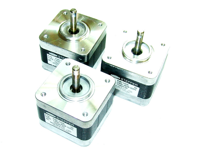 Lot of 3 Nema 17 Minebea Stepper Motors Mill Robot RepRap Makerbot Prusa Ready