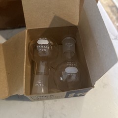 2 Boxes of 2 – 100ml Pyrex 4320 Boiling Flask, Round bottom, Short Neck, 24/40