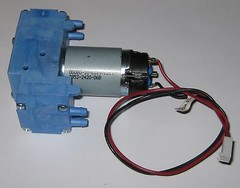 2 X Mini Diaphragm Hargraves Air and Gas Dual Head DC Pump – 11 l/min – 12 VDC