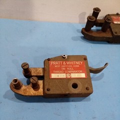 Lot of Pratt and Whitney Tri roll Thread Comparator & couple other brands
