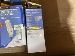 Intermatic K4253 Stem and Swivel Mount Photocontrol, 208-277 V 15A Lot of 3