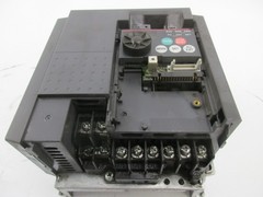 MITSUBISHI FR-E740-026SC-NA 380-480V 3.7A (AS PICTURED) UNMP