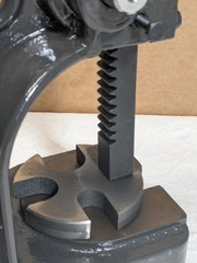 Gibraltar Single Leverage Arbor Press 1/2 Ton Pressure 3/4" Ram 6-1/2"