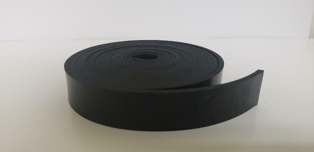 NEOPRENE RUBBER ROLL 1/4 THK X 2″ WIDE x 20 ft LONG 60 DURO FREE SHIPPING