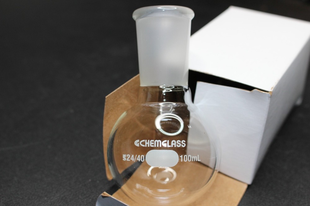 100 mL Heavy Wall Round Bottom Flask RBF 24/40 Outer Chemglass CG-1506-05