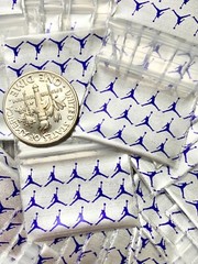 BaggiesSince1987 – 1034 Design Zip Bags 1000PCS Metallic 25 DSN MIX, READ DETAIL