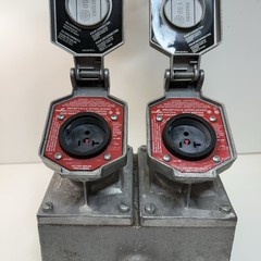 Cooper Crouse-Hinds ENR22201 Circuit Breaking Receptacle Hazardous Locations