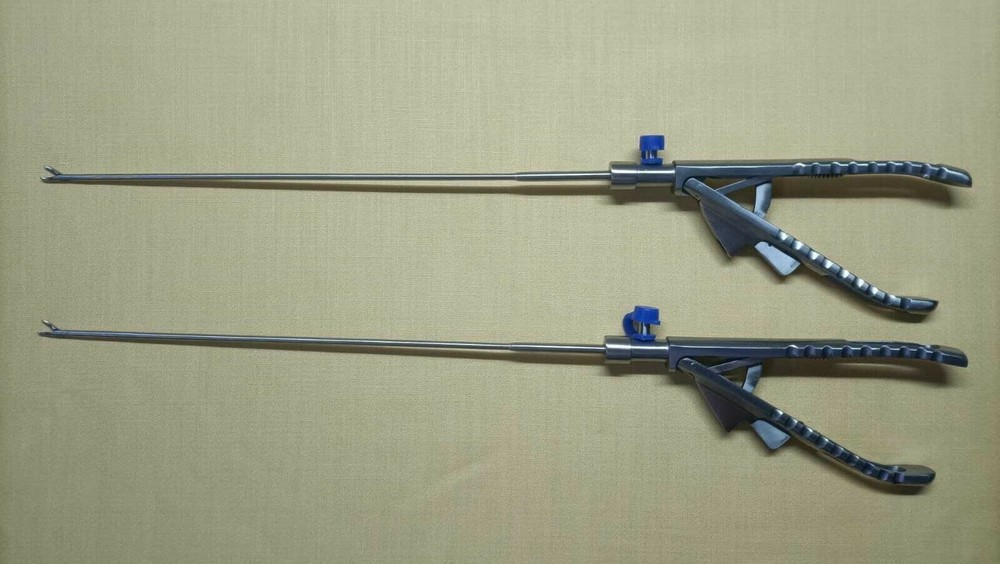 2pc Laparoscopic Needle Holder Curved Jaw Right Hand 3mmx330mm Instruments