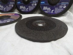 Norton Charger 7″X1/4″X7/8″ Metal/Stainless Grinding Wheels (qty of 5)