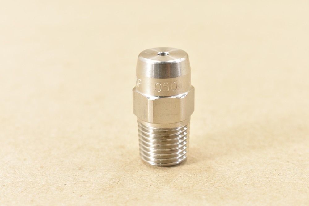 Lot of 40 H.Ikeuchi 1/4MJJXP050S303, Full Cone Spray Nozzles, Thread R 1/4″