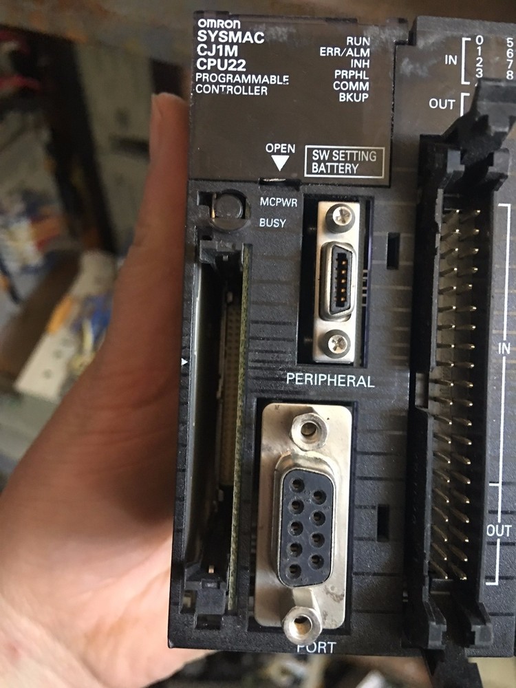 CJ1M-CPU22 PLC Module 180 days Warranty *vv
