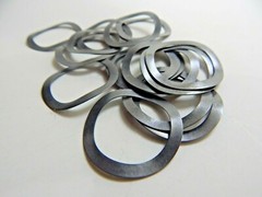 1 – 1/32 ” WAVE SHIM WASHERS