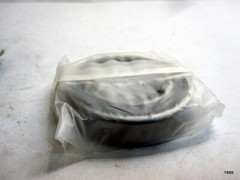 NSK 6007VVC3 ball bearing 62mm id, 35mm thick, 14mm loc2742
