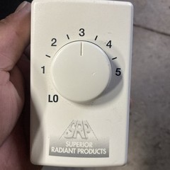 Non-Programmable Single Pole Line Voltage Heating LUX LV-1 Mechanical Thermostat