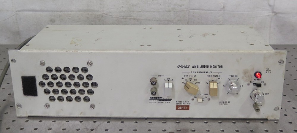 R195952 Grass Medical Industries AM8 Audio Monitor AM8B
