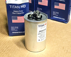 TITAN HD Motor Dual Run Capacitor: Round, 440/370V AC, 70/10 mfd, 4 13/32