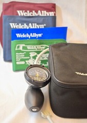 Welch Allyn DS58-MC Sphygmomanometer Aneroid Durashock Hand Multi Cuff Gauge