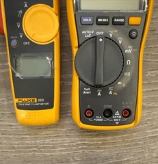 Fluke 117/323KIT Electrician’s Multimeter & True RMS Clamp Meter Combo Kit