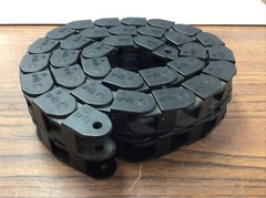 IGUS 10.1.038 Energy Chain Cable Carrier 1m 33 LINKS LONG E-Chain C (VR8)