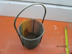 5.5″ x 6″ Perforated Basket, Heavy Duty Construction, Fixed Handle, 3 Available
