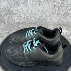 Hytest Shoes Womens Size 7.5 W Steel Toe k17400 Work Black Alpha Xergy SR