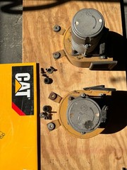 5G-1841 Caterpillar Motor & Blower 5G-1842 CAT D3 Air Intake or Heater — XLNT