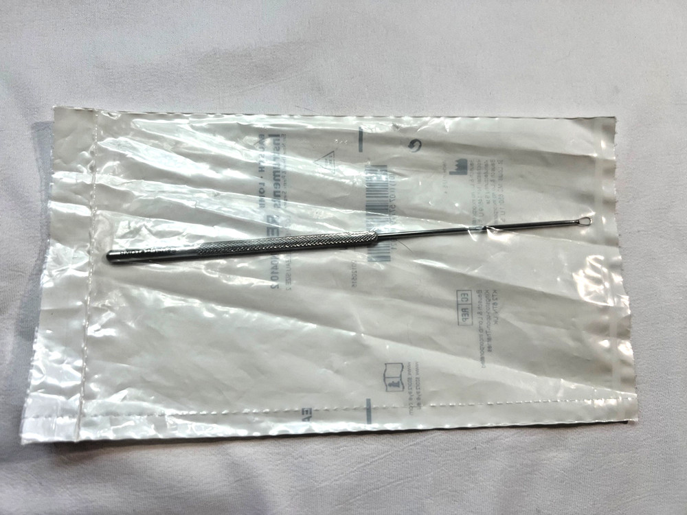 Bausch & Lomb Storz N0410 2 Billeau Ear Loop 3mm X 5mm Medium 6.4″ Length