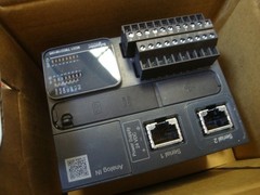 Schneider Electric (M221 TM221M16R) PLC Control Logic controller Modicon NEW