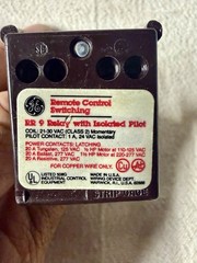 GE RR9 Lighting Relay W/ ISOLATED PILOT 24 VAC COIL 125/277 VAC 30 AMP UL Listed