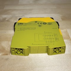 Pilz 751177 PNOZ s7.2 C Safety Relay 24VDC