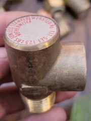 Watts Pressure Relief Valve Series 111, 1/2″ NPT MPT, Cast Bronze Brass 125 PSI